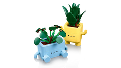 LEGO® Happy Plants Showcase