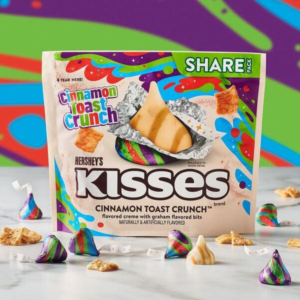 Hershey's Kisses Cinnamon Toast Crunch Flavored Candy Share Pack (9oz) Simple Hershey's