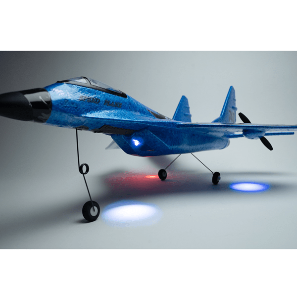 Topwinger: 2.4G Remote Control Fighter Jet with Extra Battery! Simple Showcase 