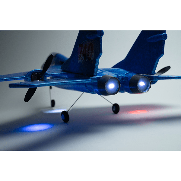 Topwinger: 2.4G Remote Control Fighter Jet with Extra Battery! Simple Showcase 