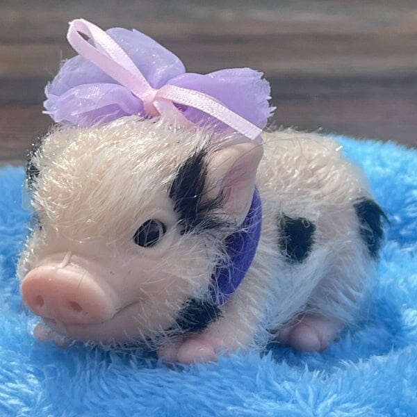 TrueHeart Treasures Reborn Animals: Realistic Mini Silicone Newborn Baby Animals (Multiple Styles) Simple Showcase Patches The Spotted Piglet 