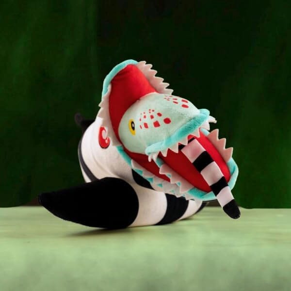 Beetlejuice Jumbo Sandworm 18" Plush Toy (1pc) Simple Beetlejuice 