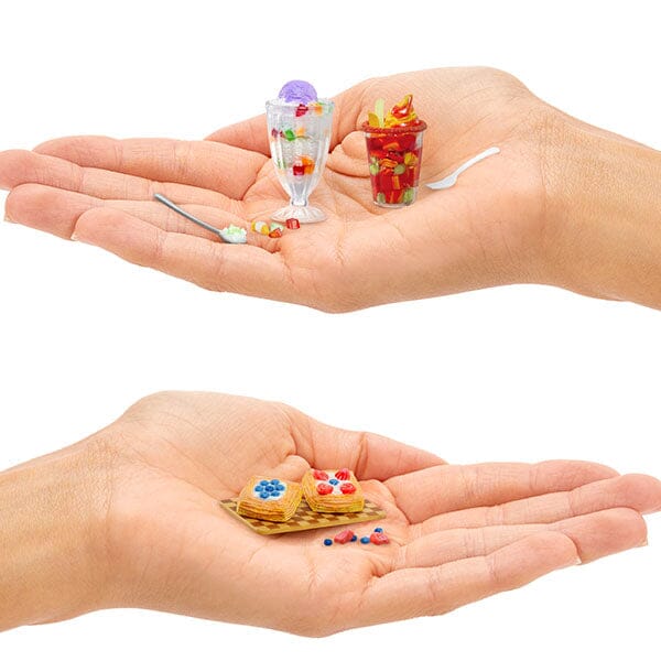 MGA's Miniverse™ - Make It Mini Foods: Cafe Series 4 Mystery Capsule Simple MGA Miniverse 