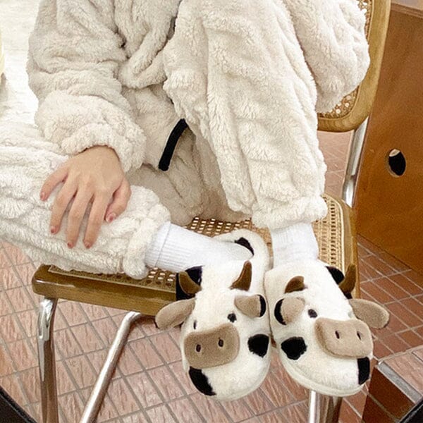 Cartoon Cow Plush Slippers for Indoors & Outdoors | As Seen On Social! | Pre-Order Preorder Showcase 