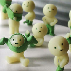 Smiski Dressing Series Collectible Glow in the Dark Figurine Blind Box (1pc) Simple Smiski 