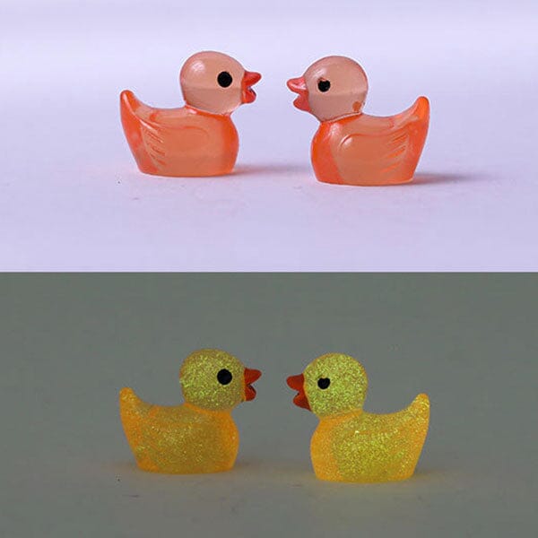 Hide-A-Duck Tiny Glow-In-The-Dark Duck Charms (100pc) Simple Showcase 