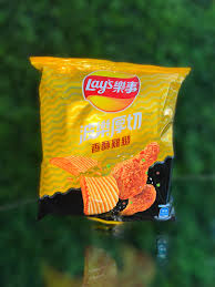 Lay's Fried Chicken Flavor Potato Chips (34g) Limited Edition Imported From Taiwan