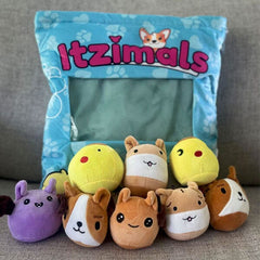 Itzimals Kawaii Snack Pillow Assorted Plush Animal Bag (Multiple Styles) Simple Showcase Pet Palooza: Bat / Chick / Corgi / Hamster 