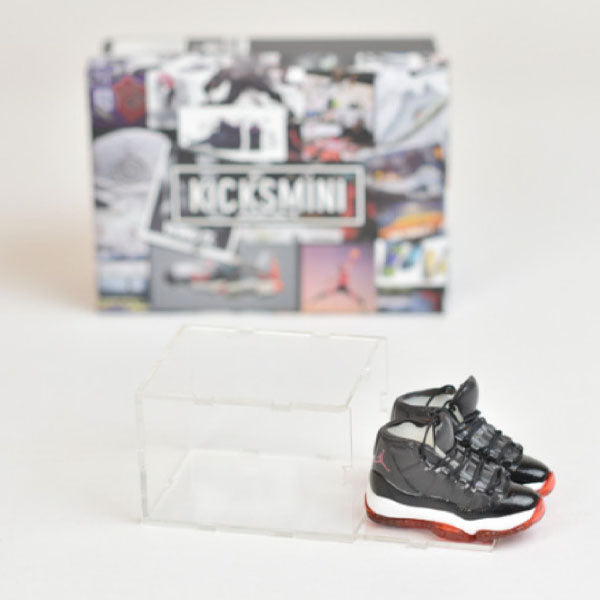 KicksMini 3D Collectible Mini Sneakers Mystery Shoe Box (1 Pair)