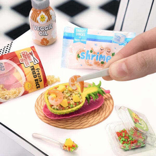 MGA's Miniverse™ - Make It Mini Diner: Series 4 Wave A 2025 Mystery Capsule Simple MGA Miniverse 