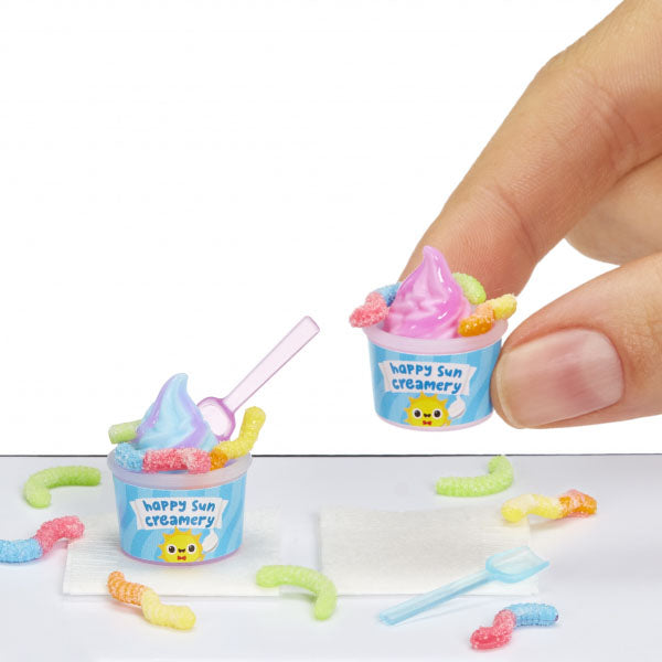 MGA's Miniverse™ - Make It Mini Café: Series 5 Wave A 2025 Mystery Capsule