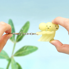 Smiski: Keychain - Pulling Key Figure