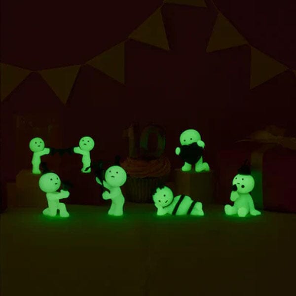 Smiski 10th Birthday Series Collectible Glow in the Dark Figurine Blind Box (1pc) Simple Smiski 