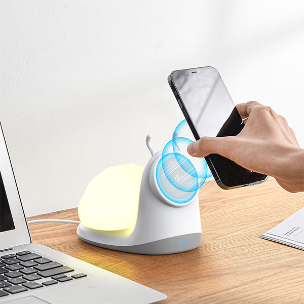 SnailBud Magnetic Phone Charger w/ Removable Snail Shell Light