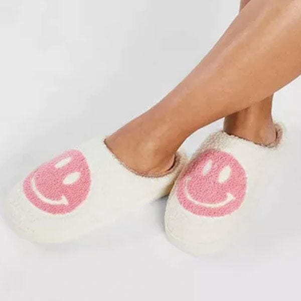 Smiley Face Plush Slippers for Indoors & Outdoors (Multiple Sizes) Preorder Showcase 