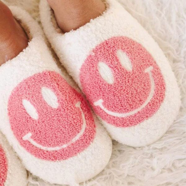 Smiley Face Plush Slippers for Indoors & Outdoors (Multiple Sizes) Preorder Showcase 